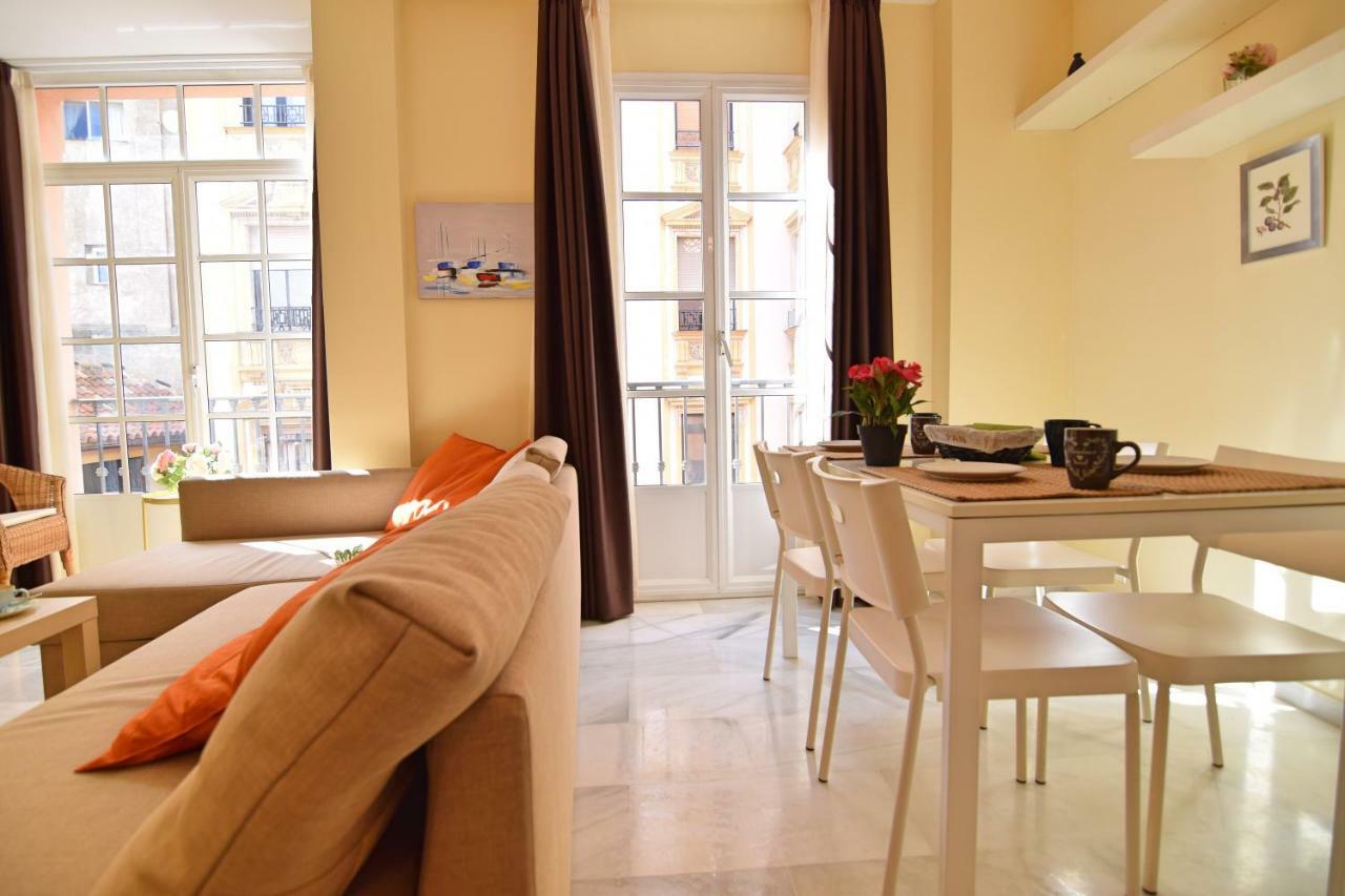 Apartamento Cister Old Town Málaga Buitenkant foto