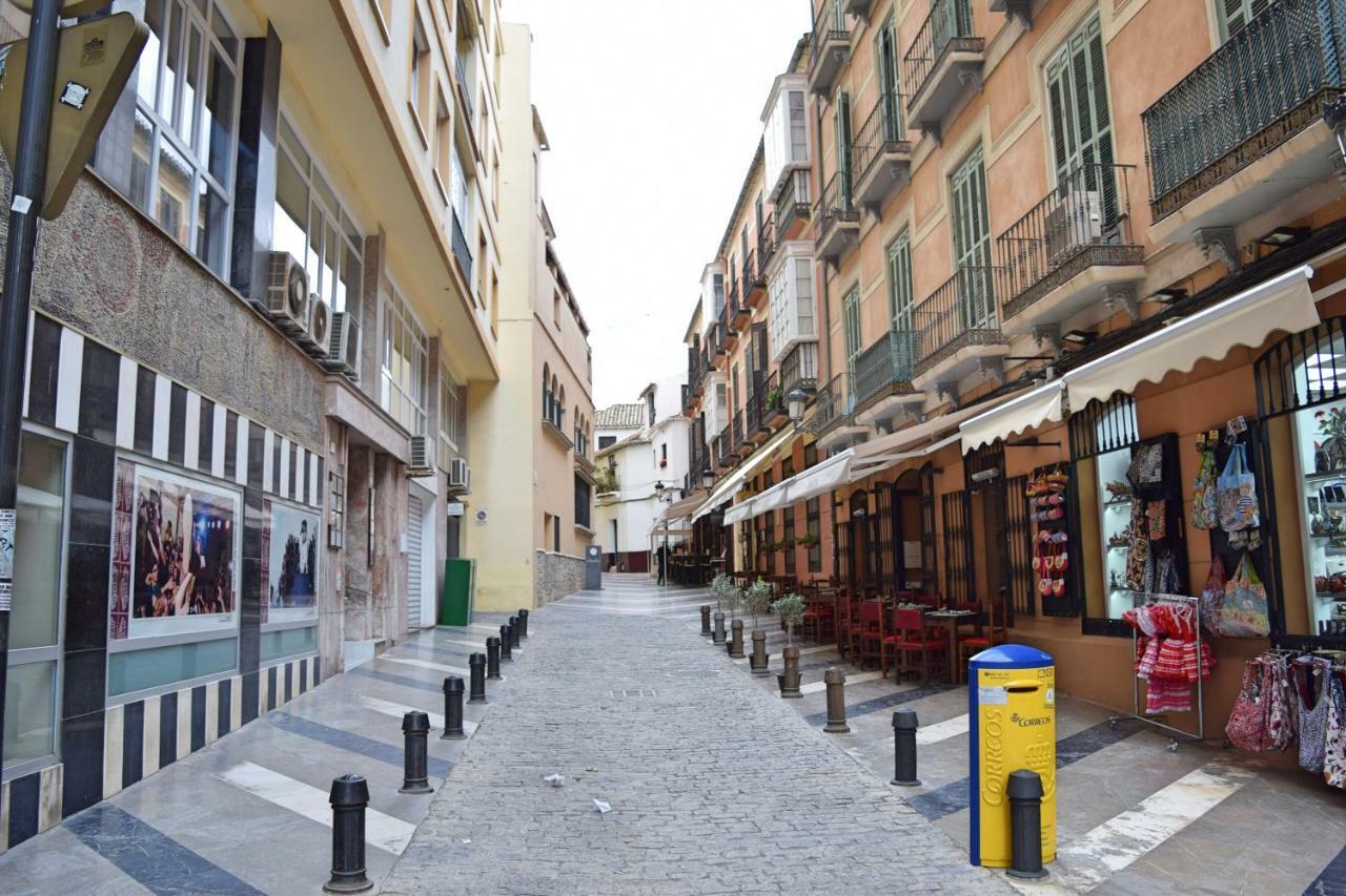Apartamento Cister Old Town Málaga Buitenkant foto