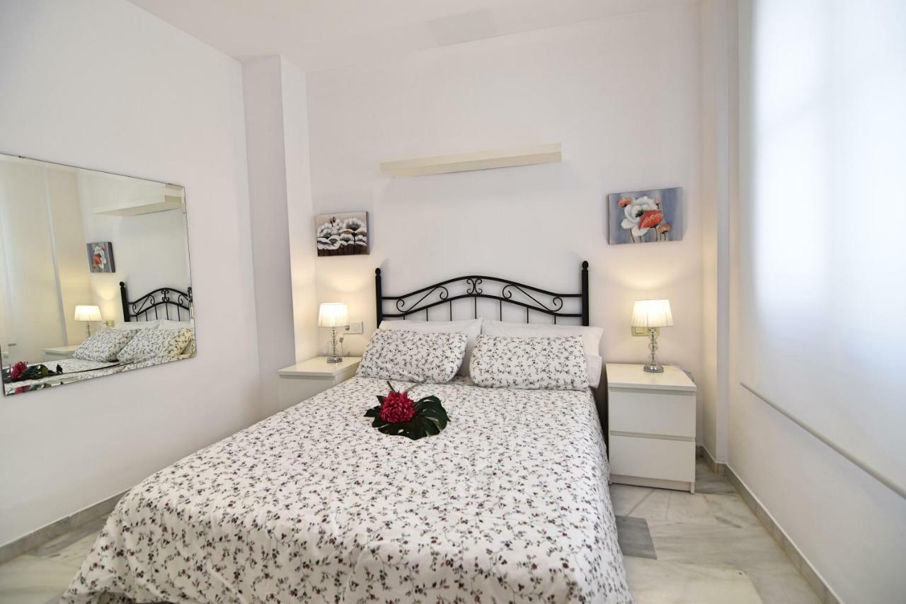 Apartamento Cister Old Town Málaga Buitenkant foto